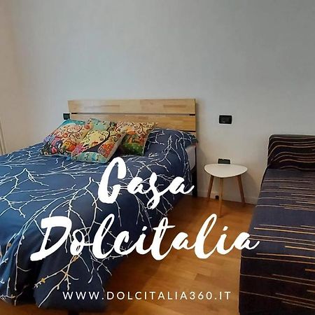 Casa Dolcitalia A Gardaland Con Piscina Apartment Ronchi  Екстериор снимка